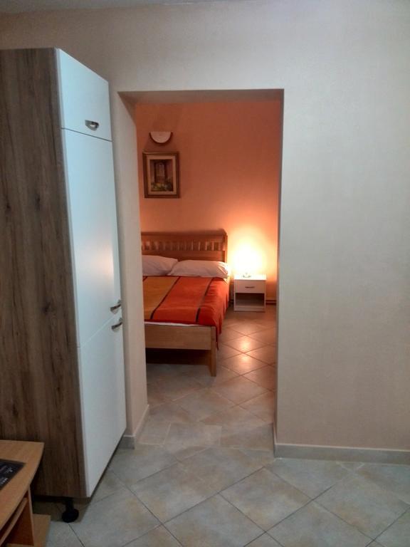 Apartments Bogdanovic Marburg Zimmer foto